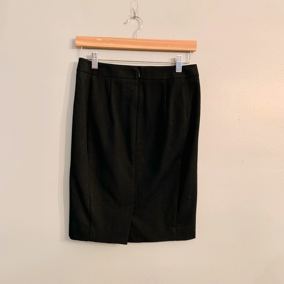 LOFT. Black pencil skirt. 0P - Picture 2 of 6